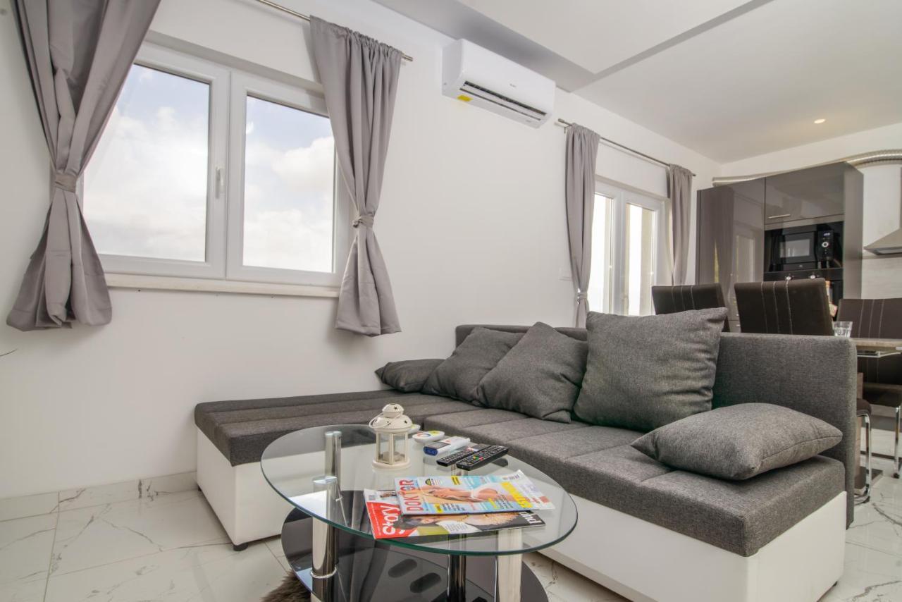 Apartments Pelja تروغير المظهر الخارجي الصورة