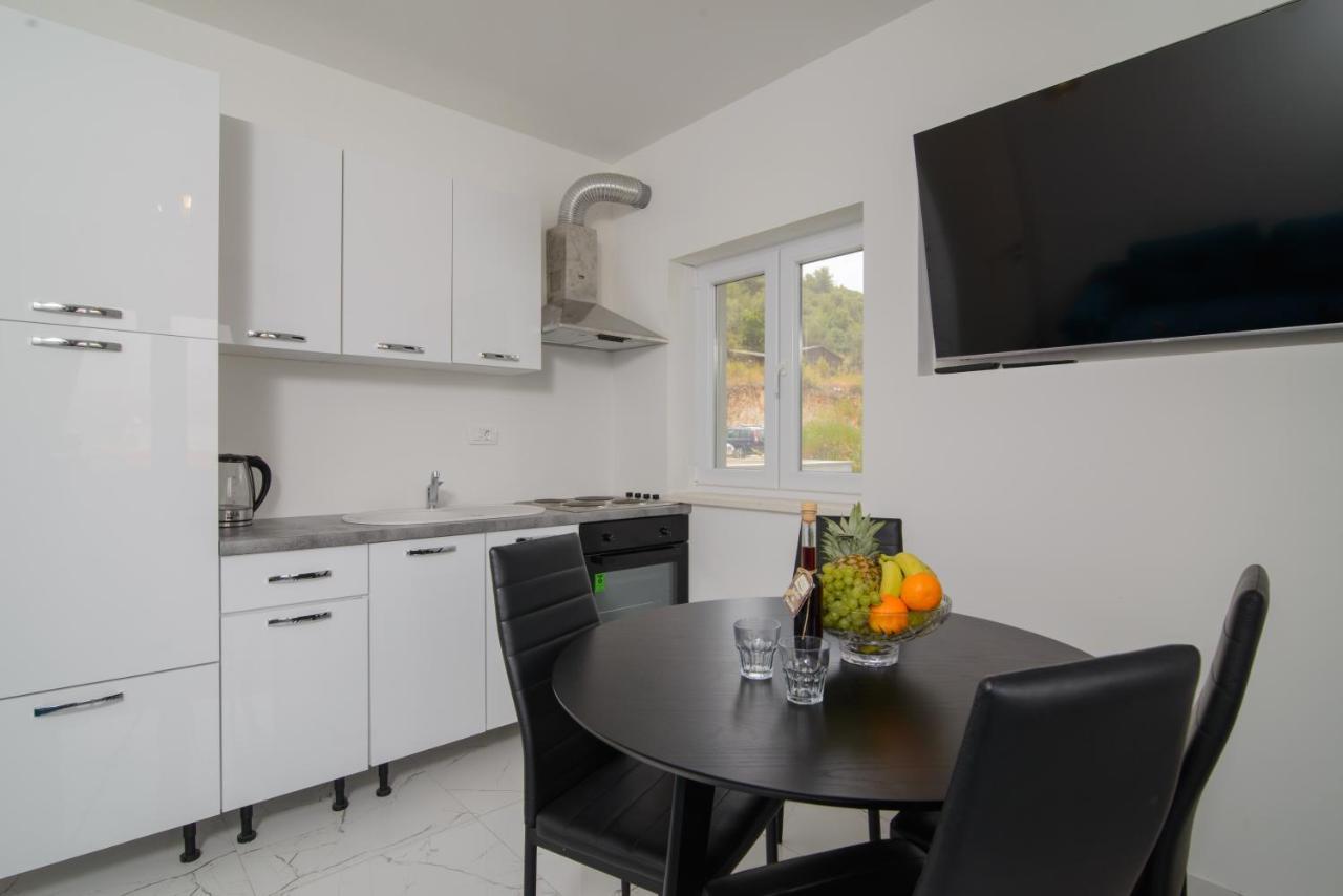 Apartments Pelja تروغير المظهر الخارجي الصورة